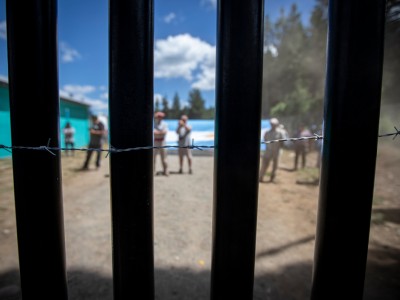 /thumbs/400×300×c/cronicas/2023/02/2023-01-31-Marcha-lago-Escondido-Foyel-Euge-Neme-2OK.jpg