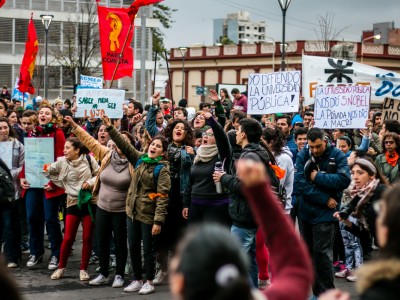 /thumbs/400×300×c/cronicas/2023/09/placa-universidades-WEB-1200x800.jpg